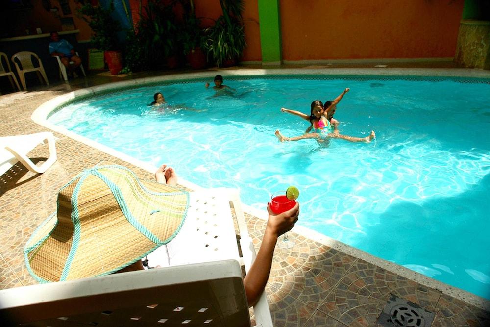 On Vacation Coral Flower San Andrés Εξωτερικό φωτογραφία
