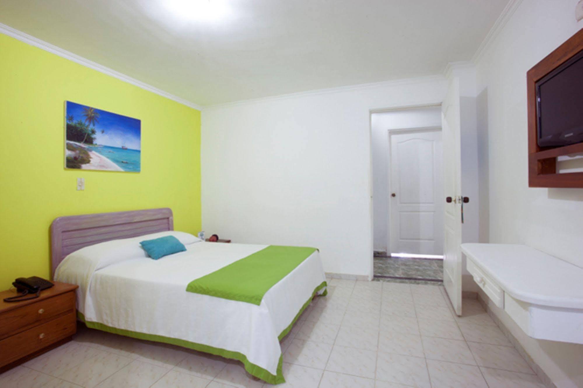 On Vacation Coral Flower San Andrés Εξωτερικό φωτογραφία